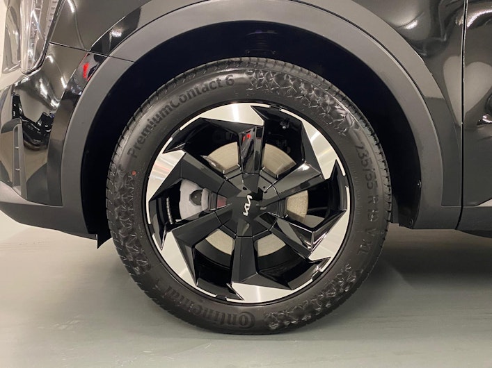 Vehicle image KIA SORENTO