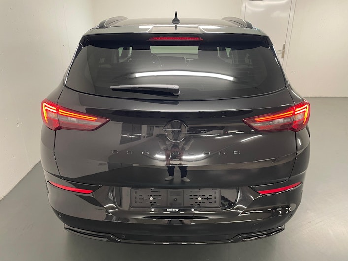 Vehicle image OPEL GRANDLAND