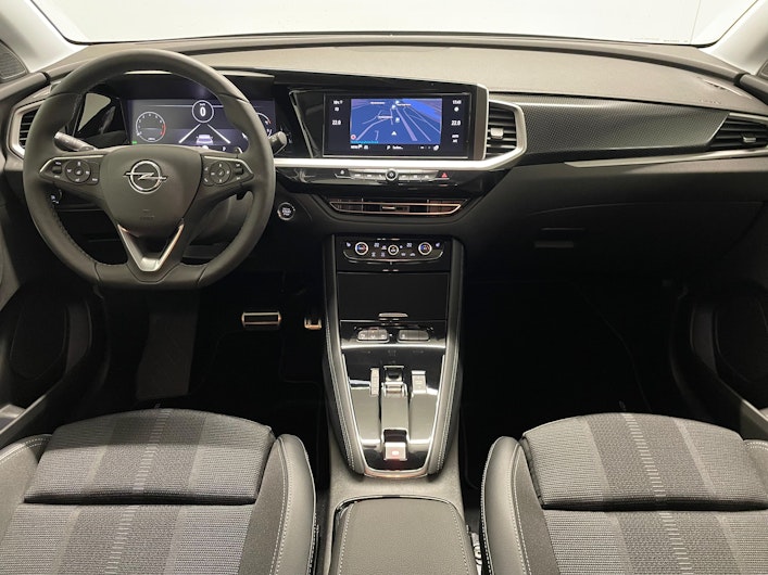 Vehicle image OPEL GRANDLAND