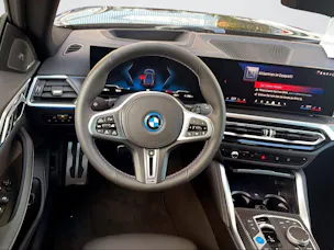BMW i4 M50