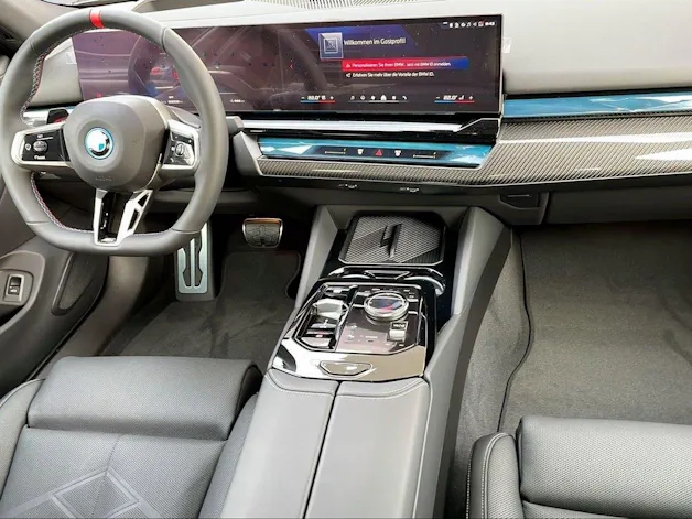 BMW i5 M60 xDrive Touring