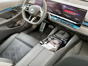 BMW i5 M60 xDrive Touring