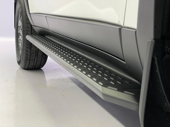 Vehicle image 16 Vehicle image 16