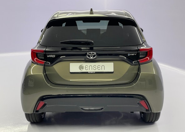 Vehicle image 3 Vehicle image 3