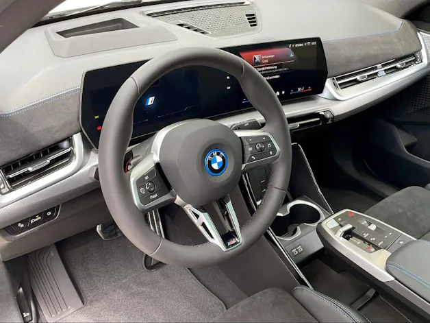 BMW iX2 30 xDrive