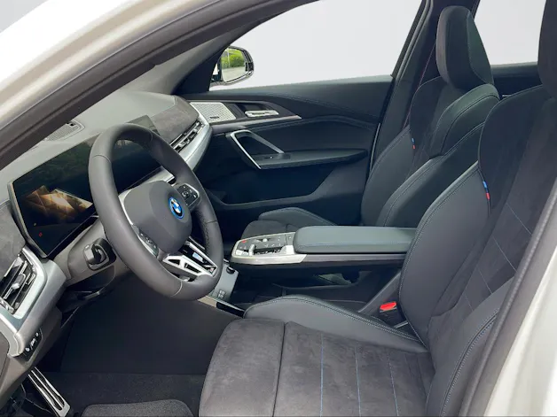 BMW iX2 30 xDrive