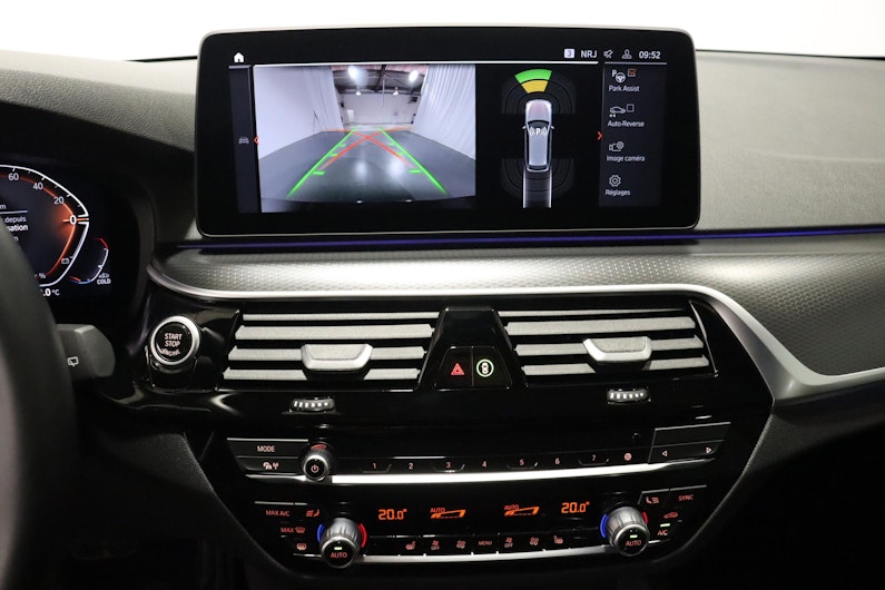 Vehicle image BMW 5 SERIES