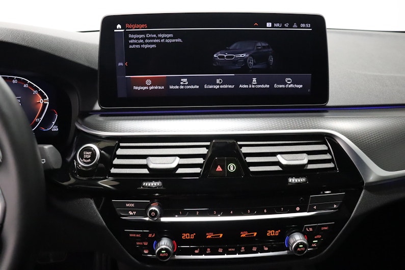 Vehicle image BMW 5 SERIES