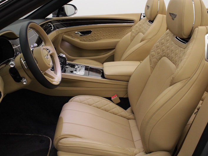 Vehicle image BENTLEY CONTINENTAL