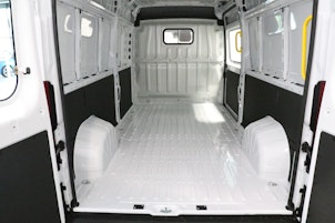 Vehicle image OPEL Movano Kaw. 3.5 t  L3 H2 2.2 TD 165