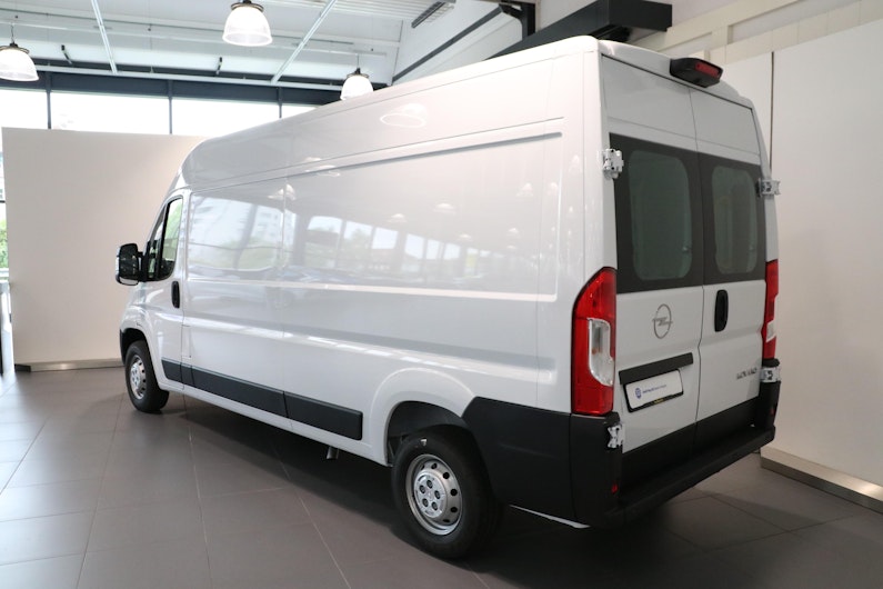 Vehicle image OPEL MOVANO