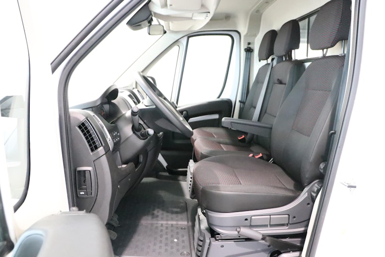 Vehicle image OPEL MOVANO