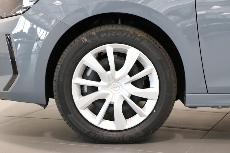 Vehicle image OPEL CORSA