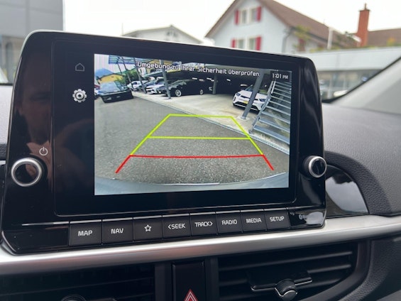 Vehicle image 15 Vehicle image 15