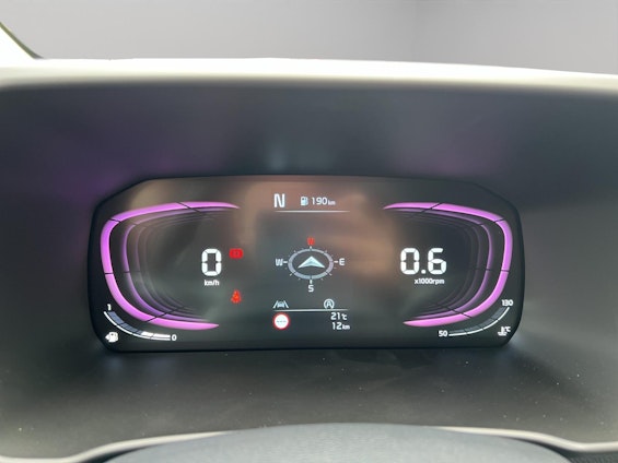 Vehicle image 7 Vehicle image 7