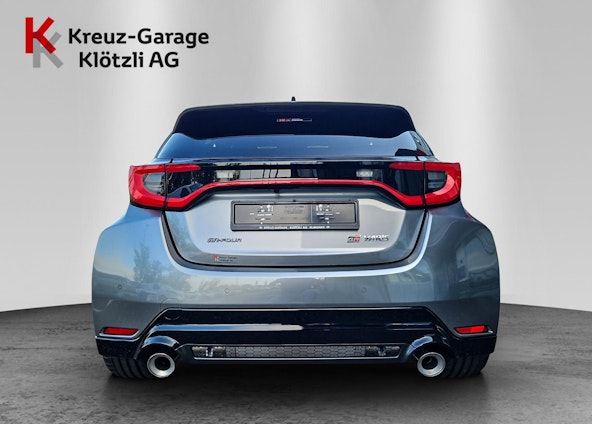 Vehicle image 3 Vehicle image 3