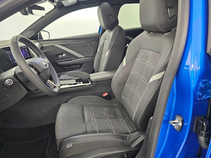 Vehicle image OPEL ASTRA