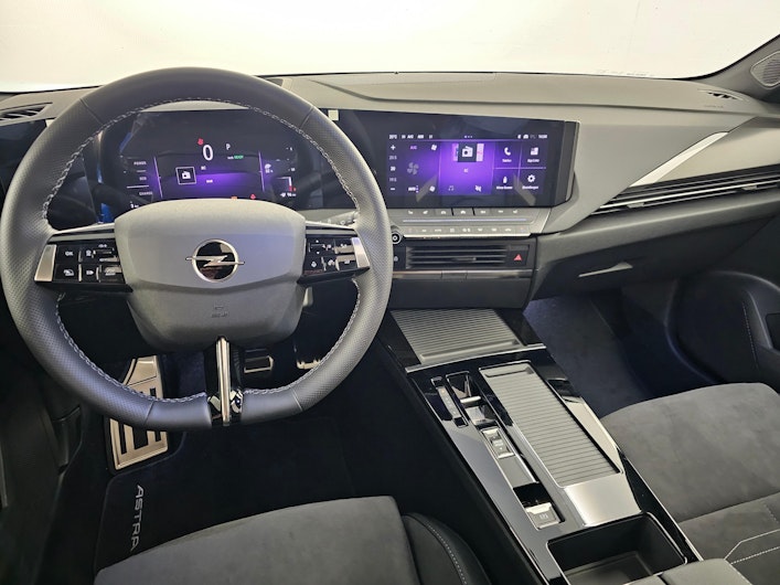 Vehicle image OPEL ASTRA