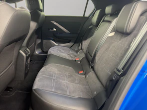 Fahrzeugbild OPEL Astra-e Swiss Plus