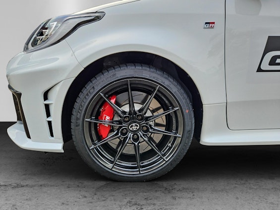 Vehicle image 8 Vehicle image 8