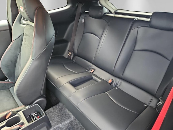 Vehicle image 10 Vehicle image 10