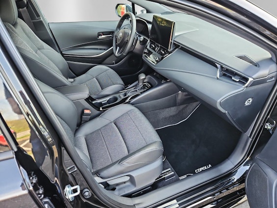 Vehicle image 11 Vehicle image 11