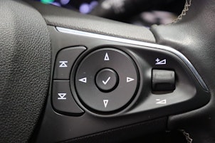 Vehicle image OPEL Insignia Sports Tourer 2.0 T Business