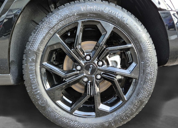 Vehicle image 13 Vehicle image 13