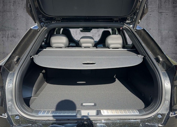 Vehicle image 16 Vehicle image 16