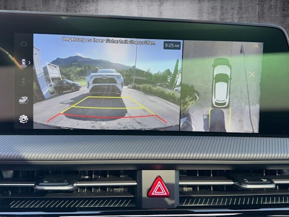 Vehicle image 15 Vehicle image 15