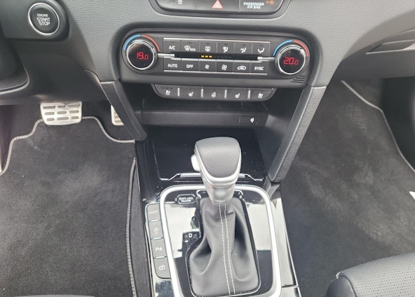 Vehicle image 14 Vehicle image 14