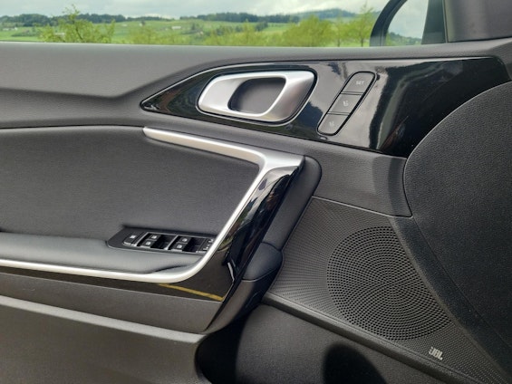 Vehicle image 11 Vehicle image 11