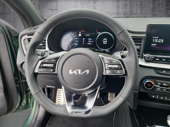 Vehicle image 12 Vehicle image 12