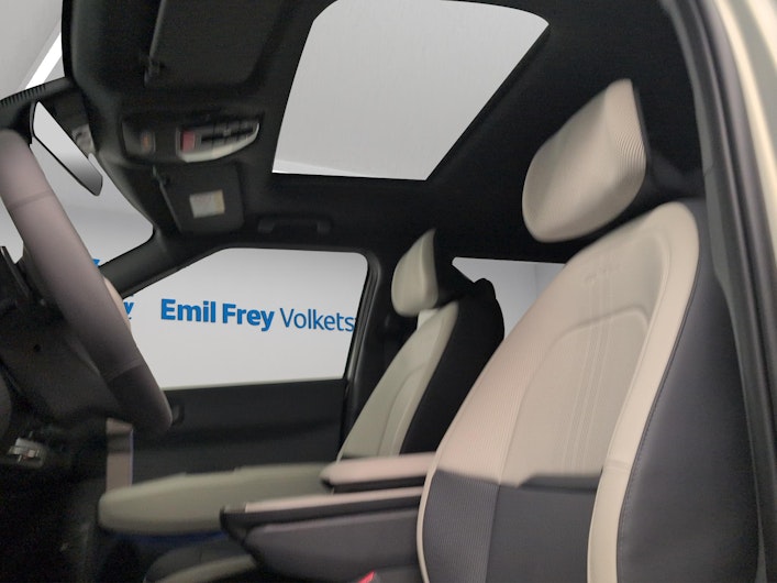 Vehicle image KIA EV3