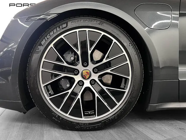 Porsche Taycan Sport Turismo