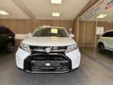 First vehicle image