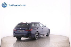 Vehicle image BMW 330i xDrive Touring
