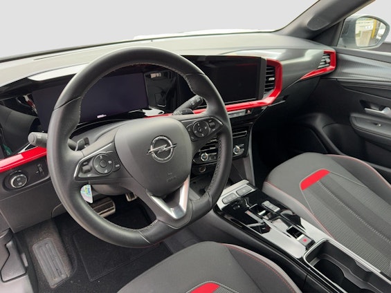 Vehicle image 11