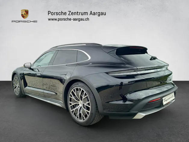 Porsche Taycan 4S Cross Turismo