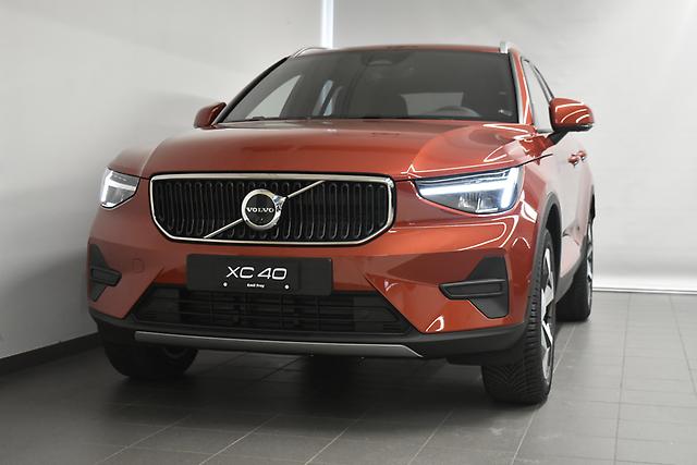 VOLVO XC40 2.0 B3 MH Core: Jetzt Probefahrt buchen!