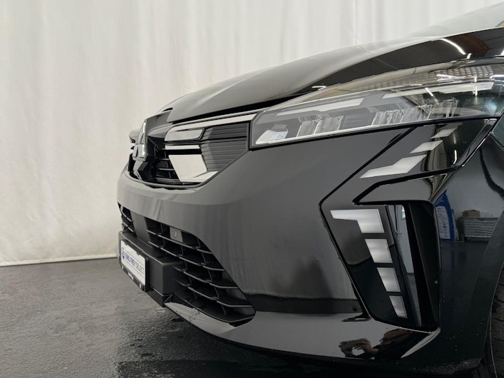 Vehicle image MITSUBISHI COLT