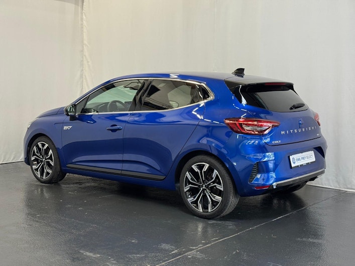 Vehicle image MITSUBISHI COLT