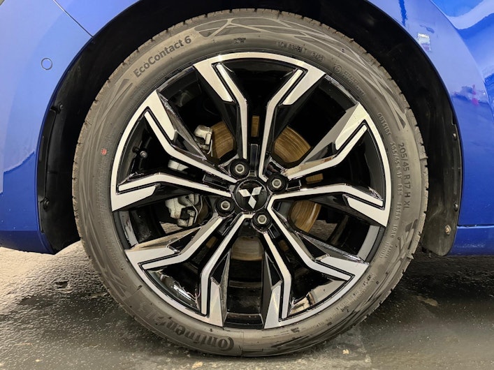 Vehicle image MITSUBISHI COLT