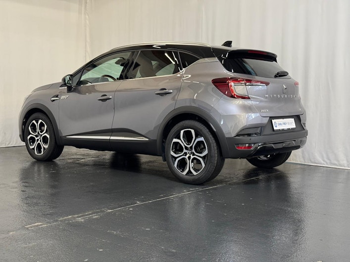 Vehicle image MITSUBISHI ASX