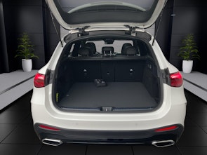 Vehicle image MERCEDES-BENZ GLC 200 AMG Line 4matic