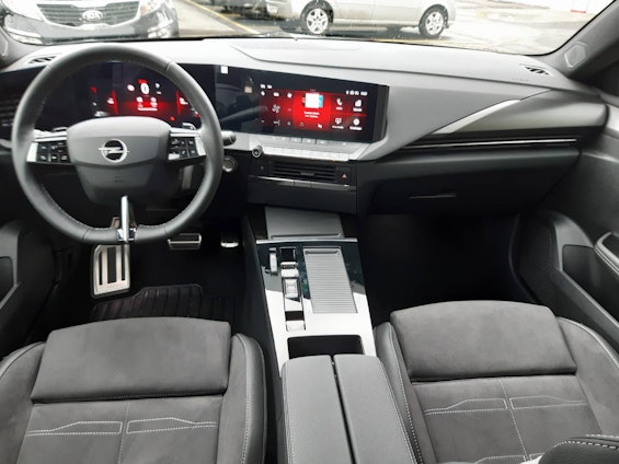 Vehicle image 8 Vehicle image 8