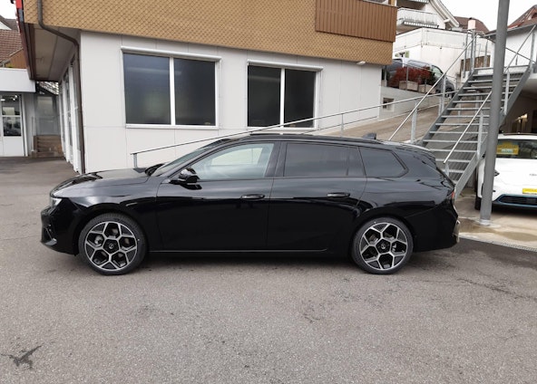 Vehicle image 2 Vehicle image 2