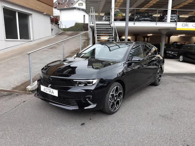 Opel Astra Sports Tourer 1.2 T 130 Swiss Plus