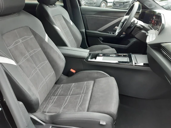 Fahrzeugbild 6 Fahrzeugbild 6