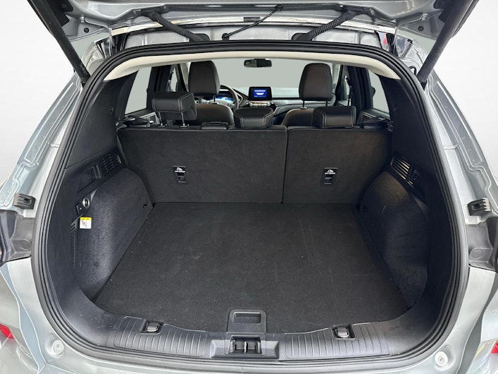 Vehicle image FORD KUGA